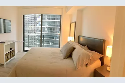 55 SW 9th St #2901, Miami, FL 33130 - Photo 11