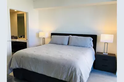 55 SW 9th St #2901, Miami, FL 33130 - Photo 13