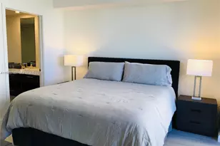 55 SW 9th St, Miami, FL 33130 - Photo 13