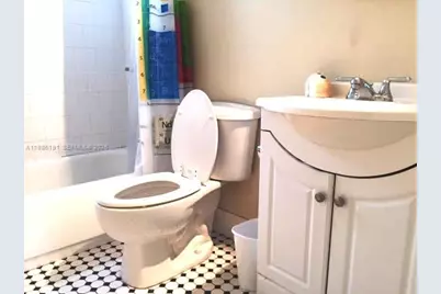 7315 Byron Ave #6, Miami Beach, FL 33141 - Photo 7