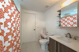 7825 NW 107th Ave, Doral, FL 33178 - Photo 23