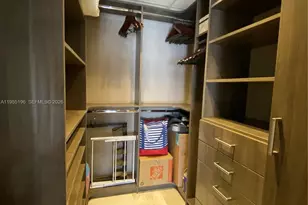 495 Brickell Ave, Miami, FL 33131 - Photo 9