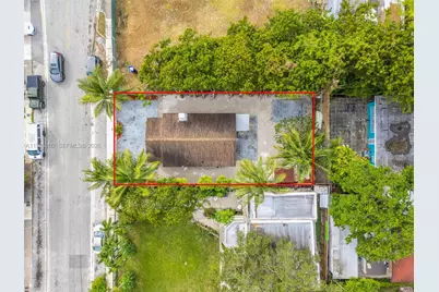 1621 NW 55th St, Miami, FL 33142 - Photo 29