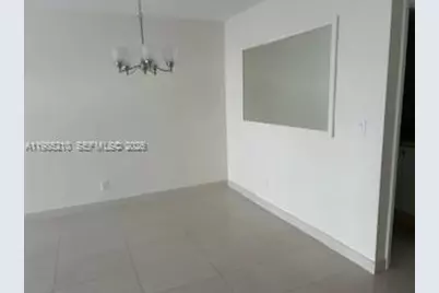 400 Leslie Dr #308, Hallandale Beach, FL 33009 - Photo 11
