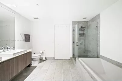 801 S Miami Ave #2705, Miami, FL 33130 - Photo 15
