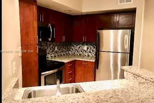 417 Vista Isles Dr, Sunrise, FL 33325 - Photo 1