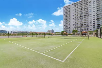 2801 NE 183rd St #912W, Aventura, FL 33160 - Photo 13
