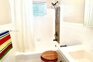 835 Meridian Ave, Miami Beach, FL 33139 - Photo 7