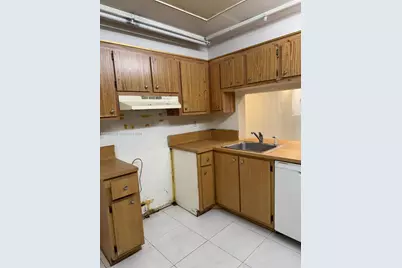 3720 N Pine Island Rd #136, Sunrise, FL 33351 - Photo 9