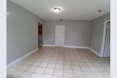 880 NW 129th St, North Miami, FL 33168 - Photo 5