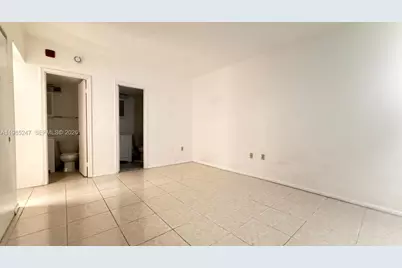 1750 James Ave #10E, Miami Beach, FL 33139 - Photo 13
