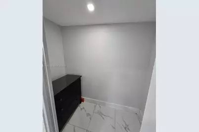 1281 NE 110th St #1285, Miami, FL 33161 - Photo 9