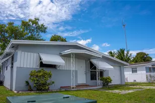 3230 SW 47th Ave, West Park, FL 33023 - Photo 3