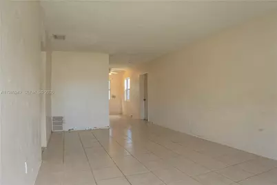 3230 SW 47th Ave, West Park, FL 33023 - Photo 15