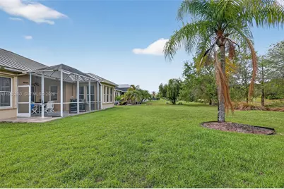 10701 SW Waterway Ln, Port Saint Lucie, FL 34987 - Photo 47