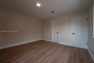 370 Flagami Blvd, Miami, FL 33144 - Photo 37