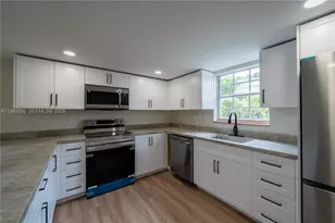 370 Flagami Blvd, Miami, FL 33144 - Photo 3