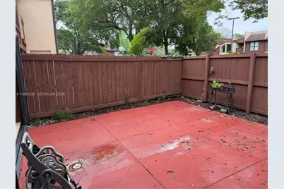 7009 SW 115th Pl #D30, Miami, FL 33173 - Photo 3