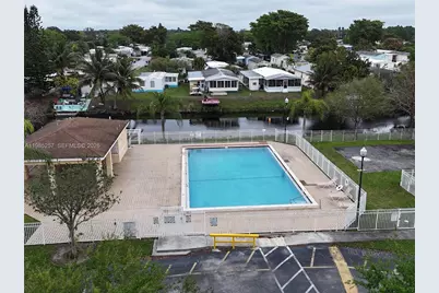 6627 Winfield Blvd #102-C, Margate, FL 33063 - Photo 37