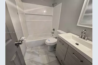 6627 Winfield Blvd #102-C, Margate, FL 33063 - Photo 25