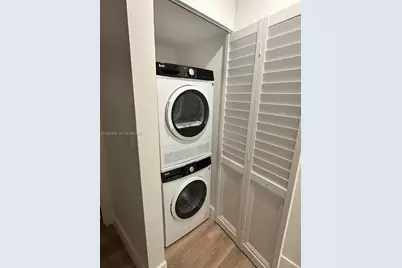 1901 NW S River Dr #33C, Miami, FL 33125 - Photo 5