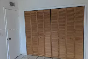 1051 SW 1st St, Miami, FL 33130 - Photo 7