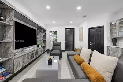 7852 NW 116th Pl, Doral, FL 33178 - Photo 7