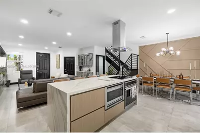 7852 NW 116th Pl, Doral, FL 33178 - Photo 19