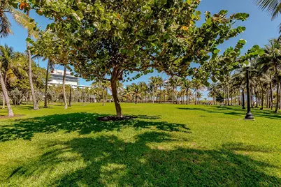 200 Ocean Dr #5A, Miami Beach, FL 33139 - Photo 37