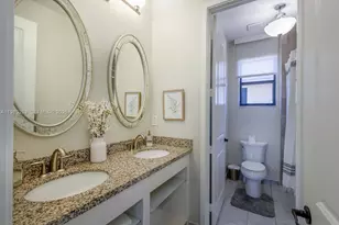 9602 W 35th Ln, Hialeah, FL 33018 - Photo 21