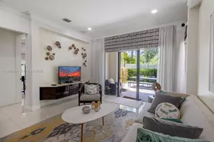 9602 W 35th Ln, Hialeah, FL 33018 - Photo 9