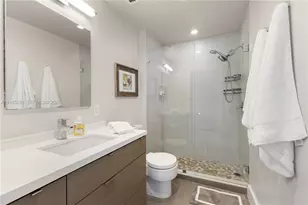 4925 Collins Ave, Miami Beach, FL 33140 - Photo 19