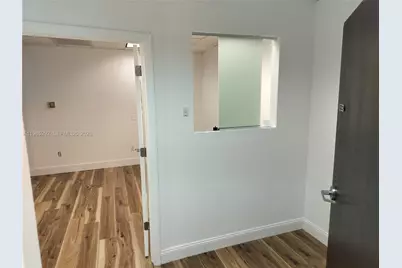 12550 Biscayne Blvd #213, North Miami, FL 33181 - Photo 9