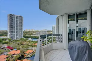 19101 NE 36th Ct, Aventura, FL 33180 - Photo 27