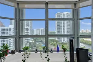 19101 NE 36th Ct, Aventura, FL 33180 - Photo 23