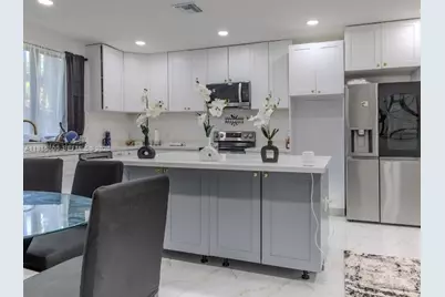 666 NE 164th Ter, Miami, FL 33162 - Photo 3