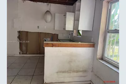 5631 NW 5th Ct, Miami, FL 33127 - Photo 11