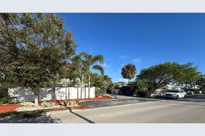 4512 Seagrape Dr #E2, Lauderdale by the Sea, FL 33308 - Photo 7