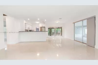 4512 Seagrape Dr #E2, Lauderdale by the Sea, FL 33308 - Photo 21