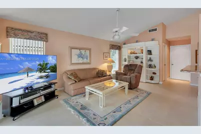 4927 NW 67th Ave, Lauderhill, FL 33319 - Photo 15