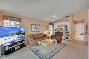 4927 NW 67th Ave, Lauderhill, FL 33319 - Photo 15