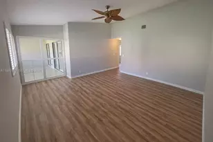 23 W Lexington Ln, Palm Beach Gardens, FL 33418 - Photo 9