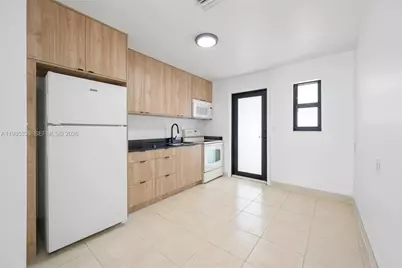 511 NW 93rd St #511, Miami, FL 33150 - Photo 11