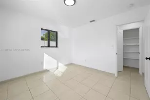 511 NW 93rd St, Miami, FL 33150 - Photo 17