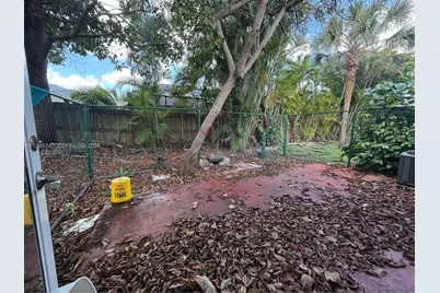[Address not provided], Homestead, FL 33033 - Photo 9