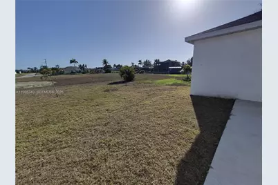 3820 Ember Pkwy, Other City - In The State Of Florida, FL 33993 - Photo 17