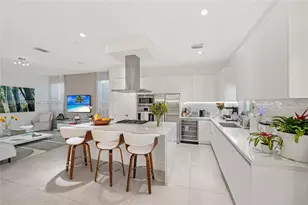 7515 NW 99th Ave, Doral, FL 33178 - Photo 13