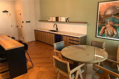 121 NE 5th St #2211, Miami, FL 33132 - Photo 39