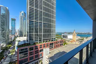 121 NE 5th St, Miami, FL 33132 - Photo 29