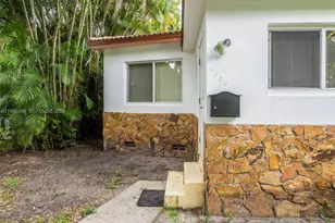 6300 NW 41st St, Virginia Gardens, FL 33166 - Photo 3